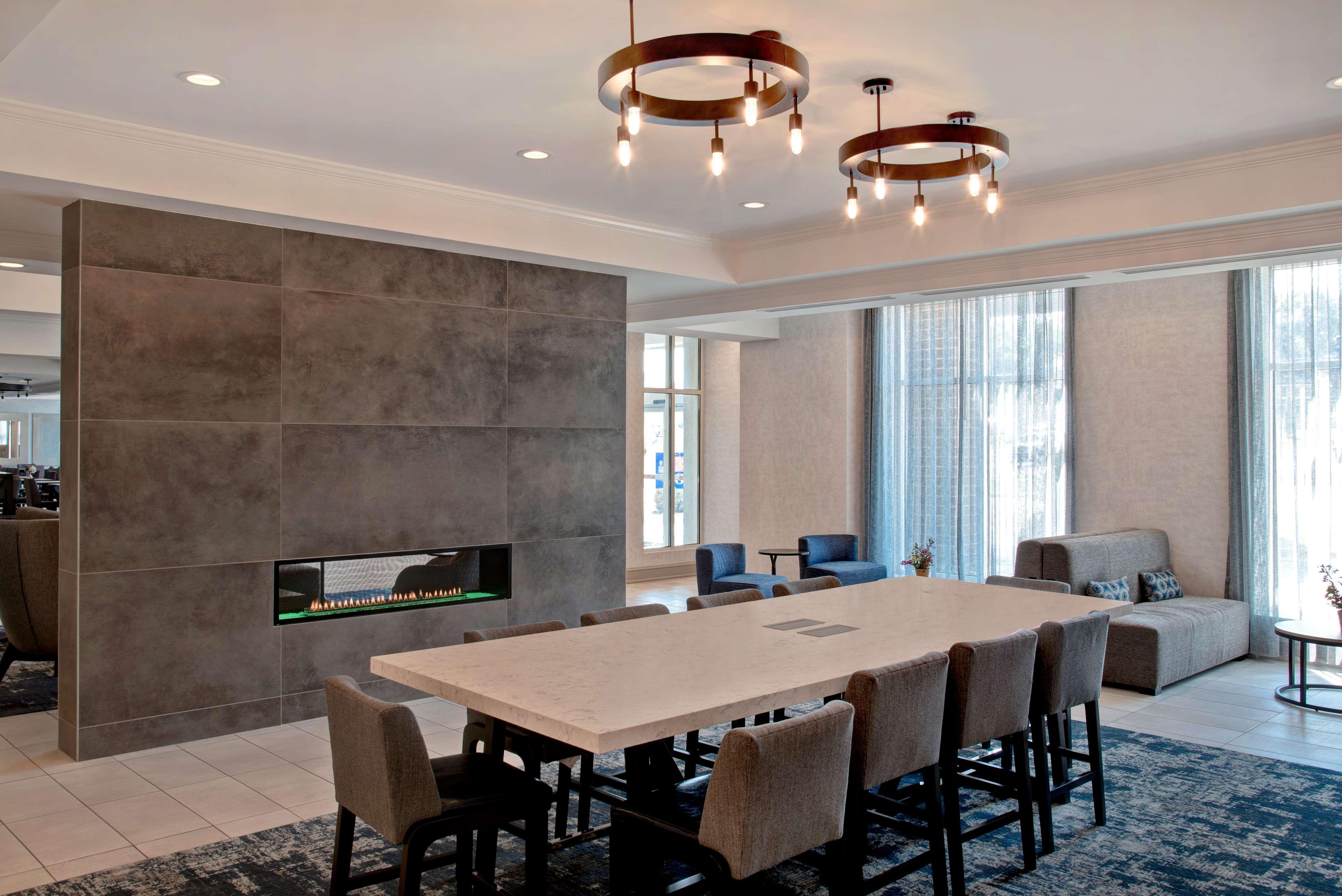Hilton Garden Inn Kansas City/Kansas Luaran gambar