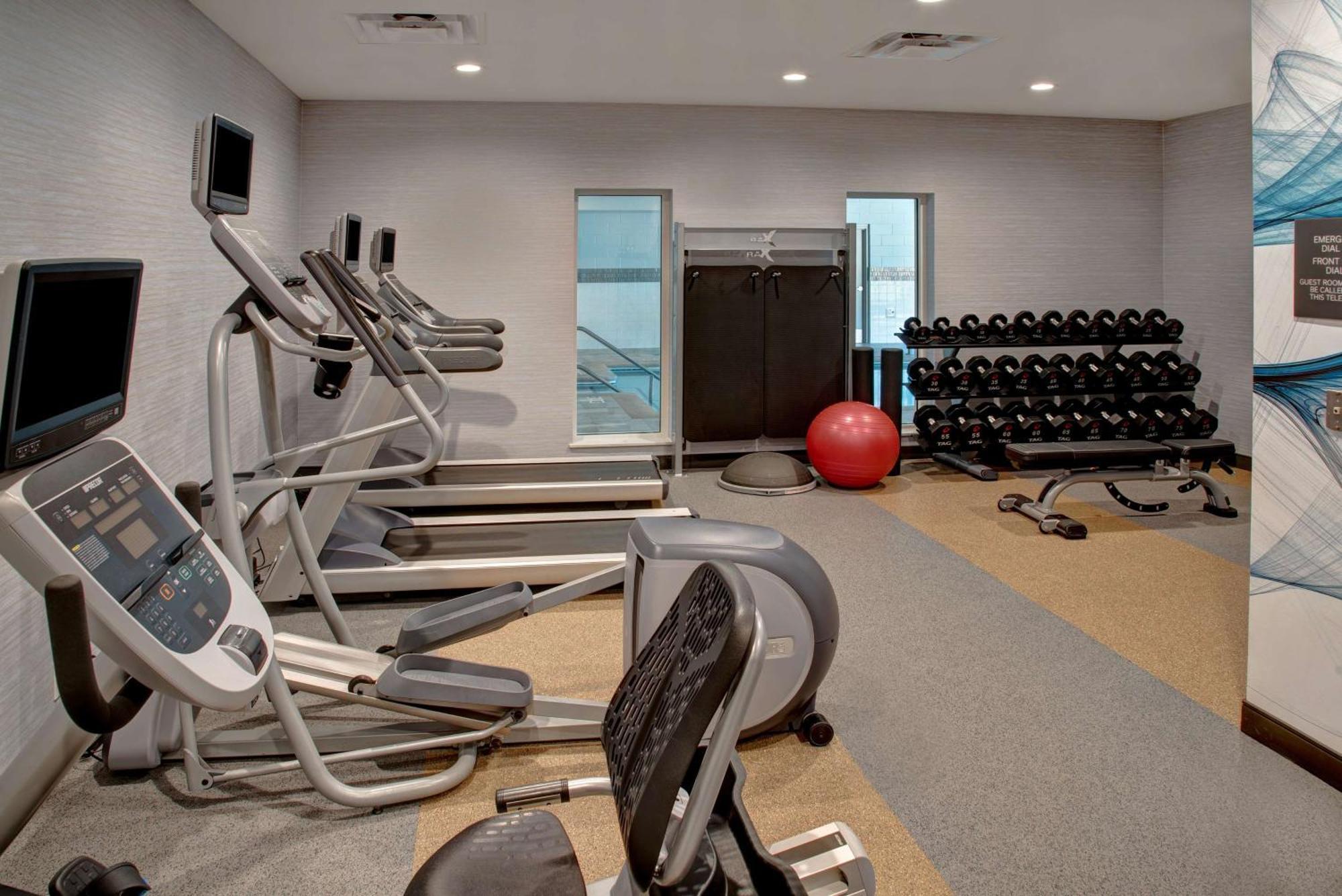 Hilton Garden Inn Kansas City/Kansas Luaran gambar